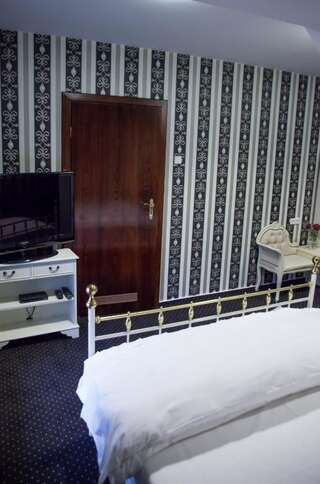 Отели типа «постель и завтрак» Matejki 8 Щецин Двухместный номер с 1 кроватью размера "king-size"-23
